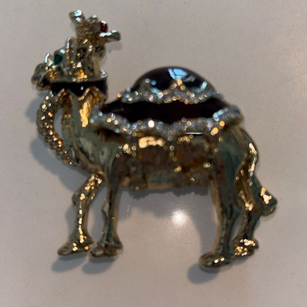Vtg 90s OPC Thailand Maharaja crowned camel brooch pin large enamel jewelry